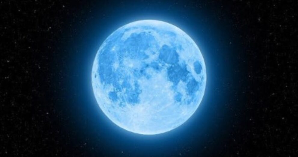 Blue Supermoon’s Radiance Illuminates Rare Moonbows in U.S.