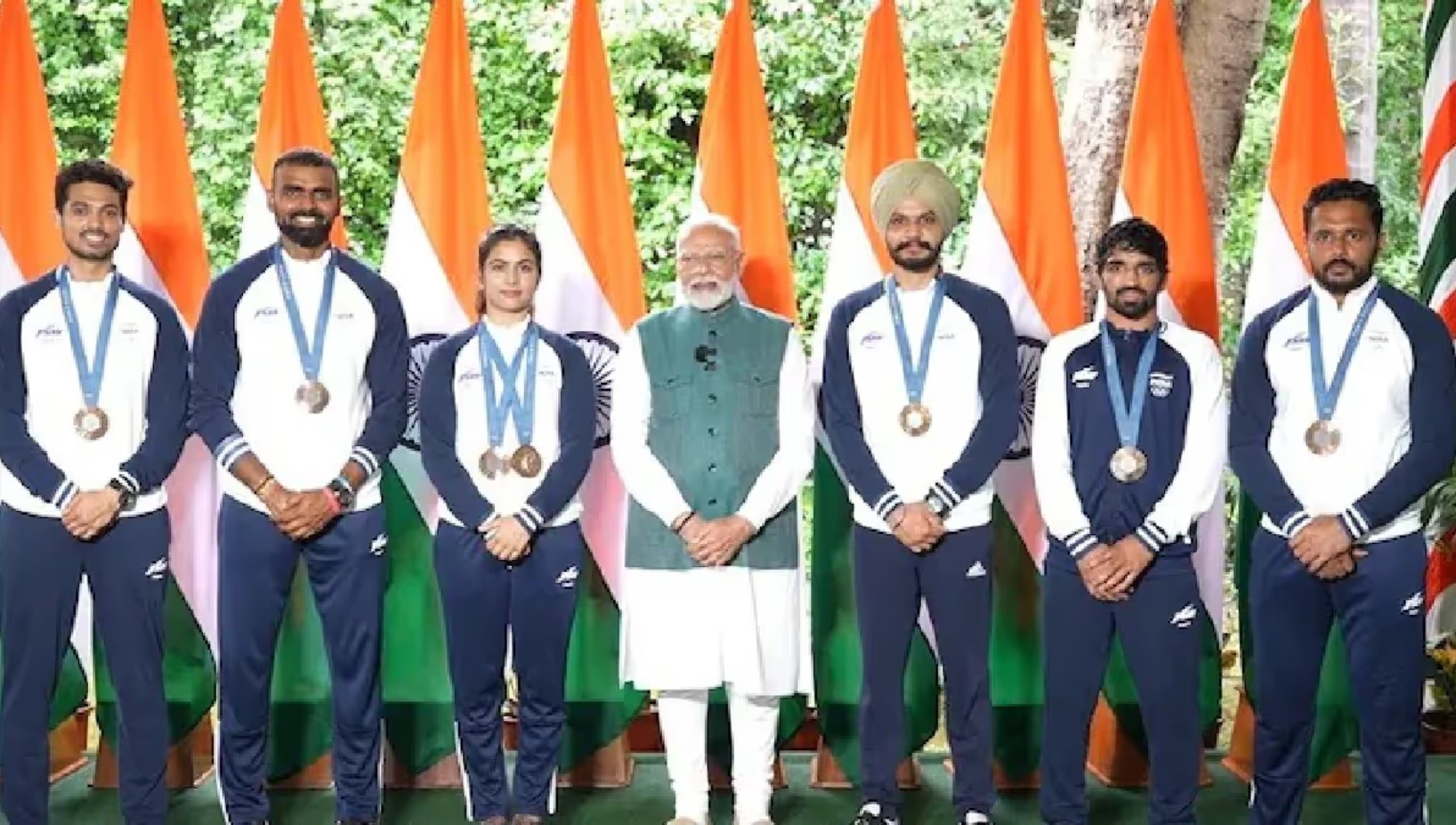 India’s Olympic Athletes Meet PM Modi on Independence Day