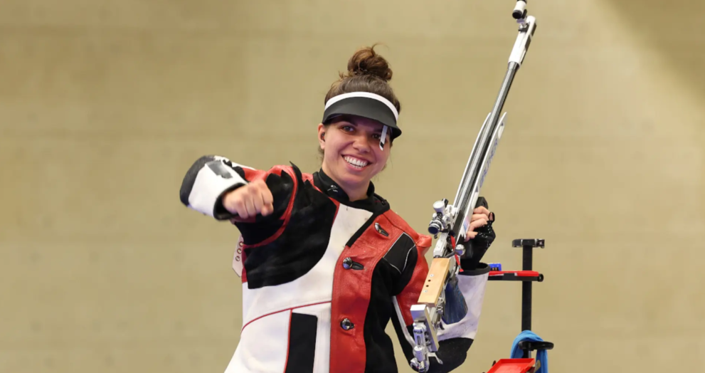 Swiss Shooter Chiara Leone Clinches Gold with Record Score at Paris Games