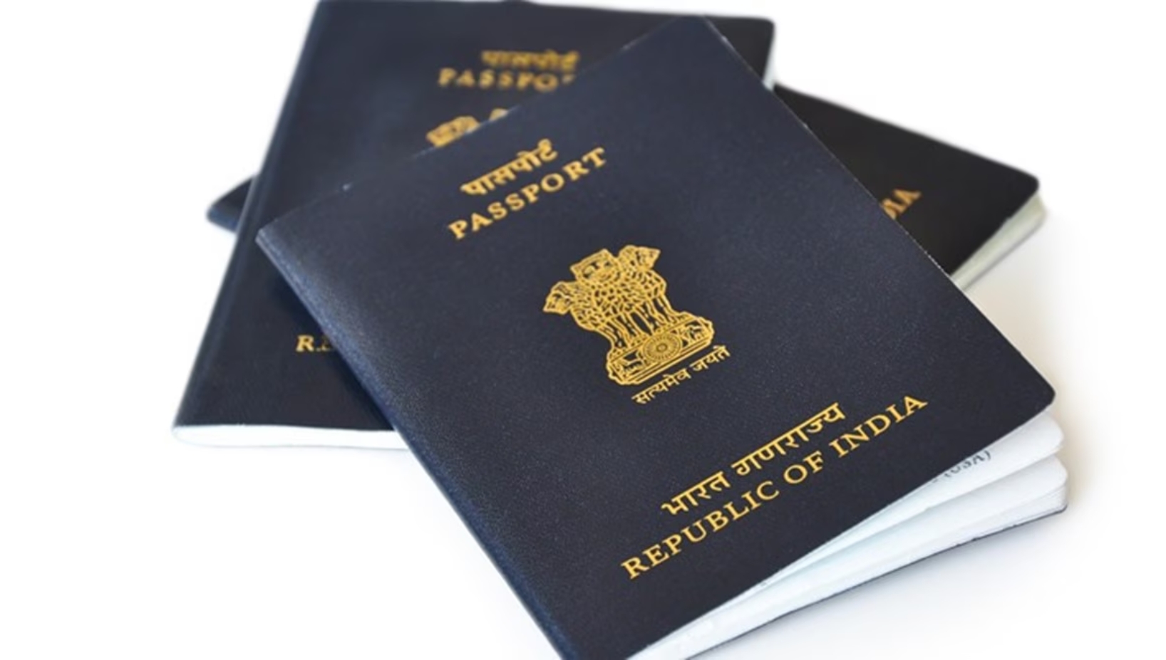 Thai visitors no longer need a visa to enter Mumbai, Delhi, Chennai, Kolkata, Bangalore, and Hyderabad. Up to December 31st, the Indian government has instituted a 30-day visa-free entry policy.