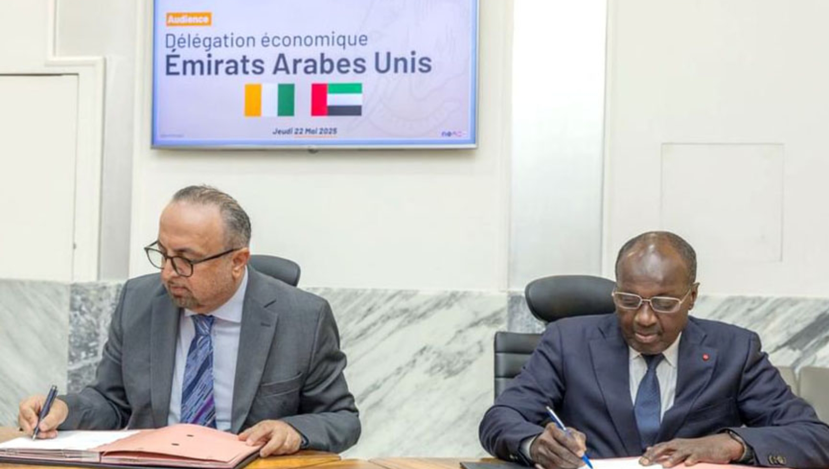 A top economic delegation from the United Arab Emirates visited Abidjan, the capital of Côte d'Ivoire, to strengthen bilateral ties and develop trade collaboration.
