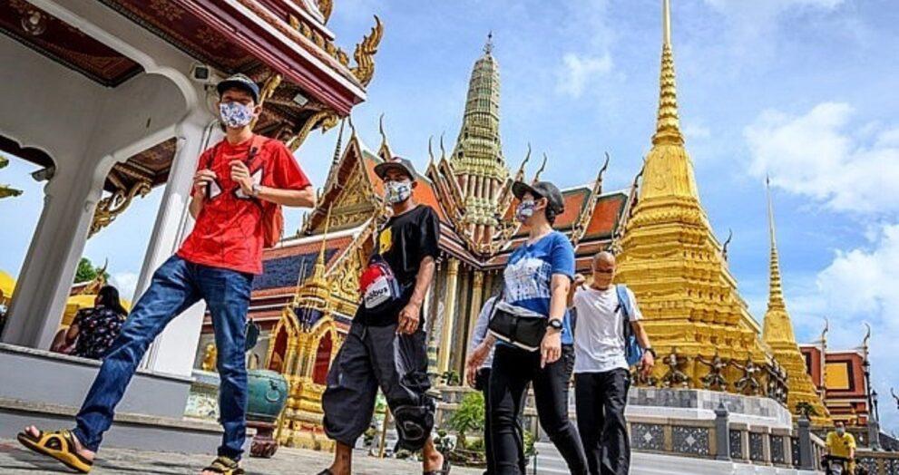 Thailand welcomed 12.09 million foreign tourists between January and April 2025, a 0.26% decrease from the same period the previous year, according to figures issued by the Ministry of Tourism and Sports.