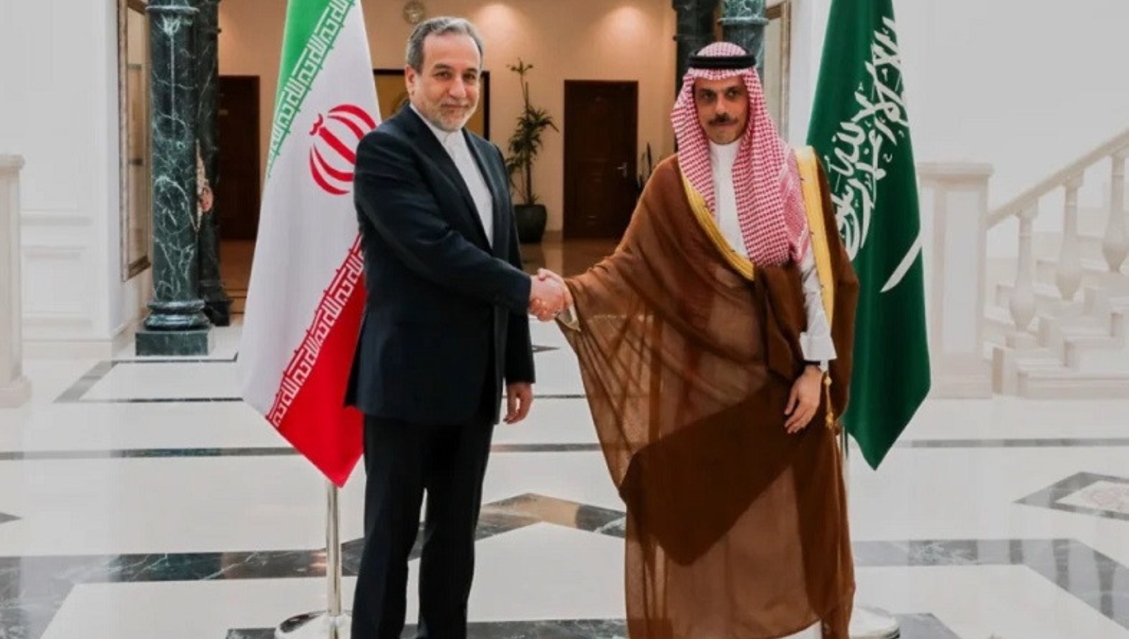 Iran has proposed forming a regional uranium enrichment partnership with Saudi Arabia and the UAE to resolve US concerns about its nuclear project.