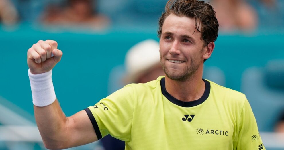 Casper Ruud opened his French Open campaign with a powerful performance, defeating Albert Ramos-Vinolas in straight sets.