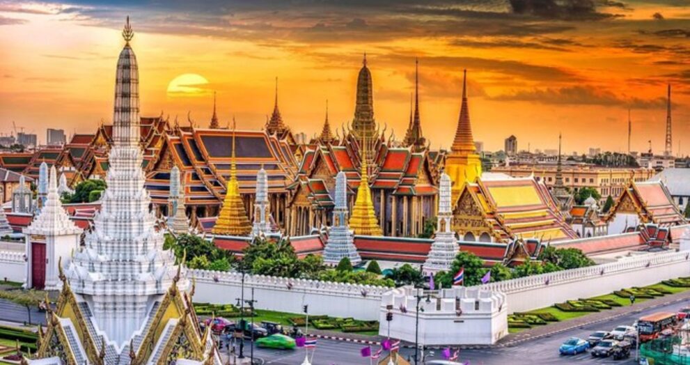 Bangkok has been named the world's number one destination for digital nomads in 2025, according to a survey conducted by HotelWithTub.