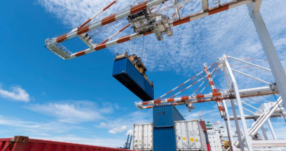 According to official data, India's overall exports, including merchandise and services, rose to an estimated USD 210.31 billion between April and June 2025, up 5.94% from USD 198.52 billion in the same period last year.