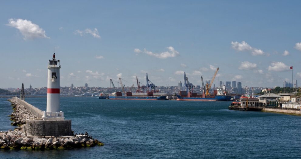 The United Arab Emirates (UAE) became Turkey's fastest-growing export market in the first half of the year, with shipments increasing by 64.5% to roughly $3.3 billion, according to the Turkish Exporters' Assembly.