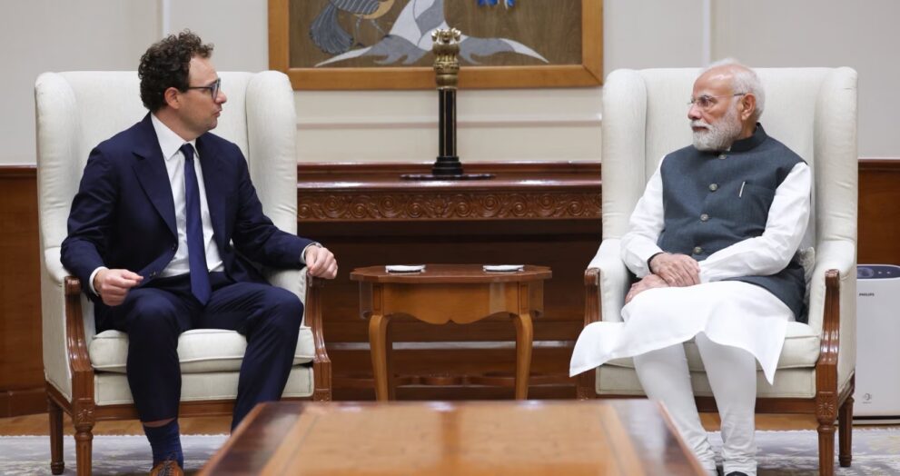 Commerce and Industry Minister Piyush Goyal met with Canada's Minister of International Trade, Maninder Sidhu, to discuss ways to strengthen economic and trade ties between the two countries.