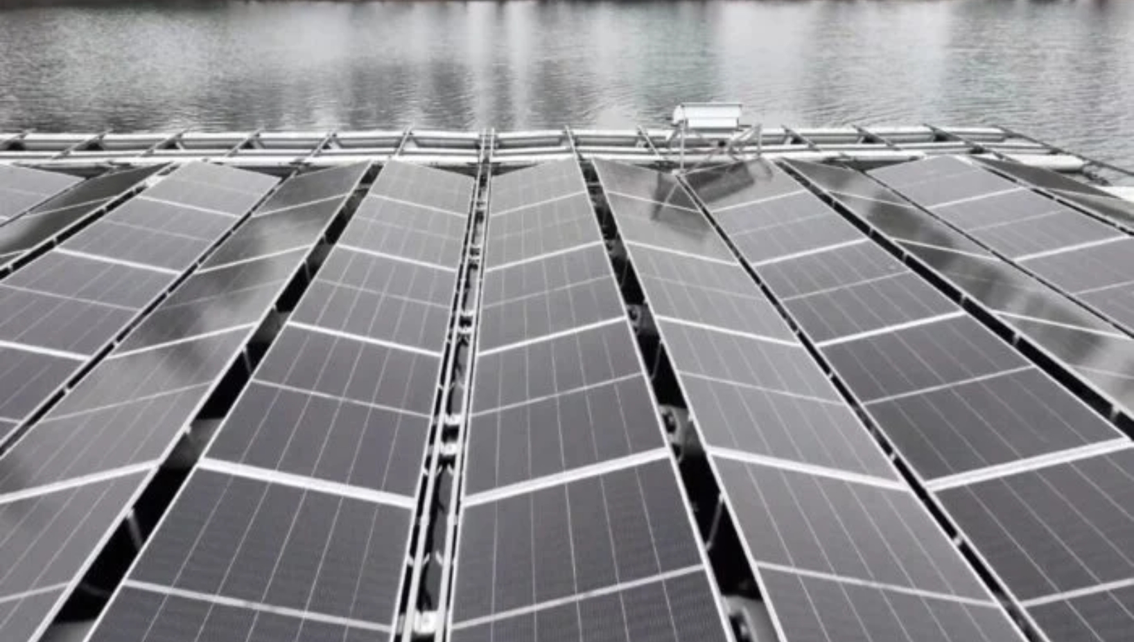 Developer EDRA Global Energy, a subsidiary of China General Nuclear Power Corporation (CGN), has begun construction of a 300MW floating photovoltaic (FPV) project in Batang Berjuntai, Malaysia, marking a major milestone in the country’s renewable energy sector.