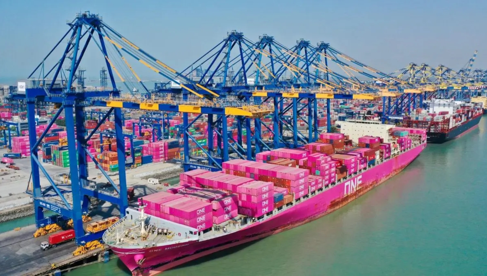 Mundra Port has emerged as India’s largest automobile export hub after achieving a record shipment of 6,008 vehicles in a single vessel.