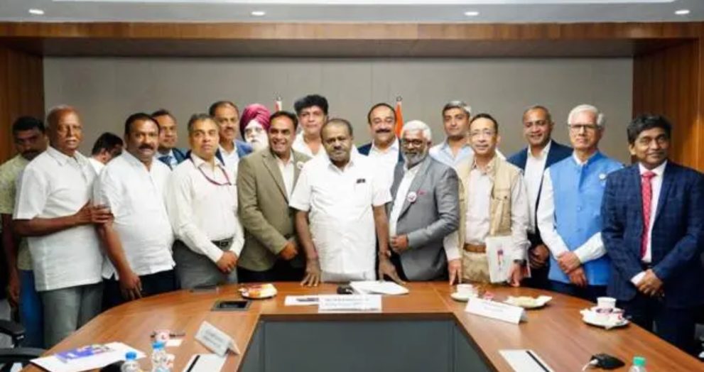 Union Minister H. D. Kumaraswamy chaired a high-level stakeholder consultation in New Delhi to accelerate the adoption of electric buses and electric trucks across India.